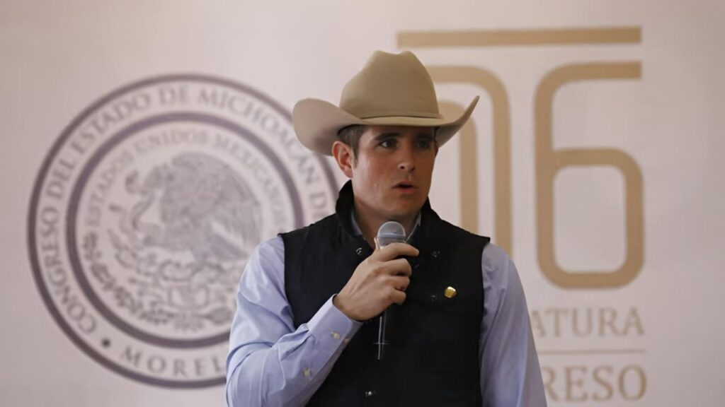 Descubrimiento del Diputado Bautista Tafolla: Fosa con cuatro cuerpos encontrada en Uruapan