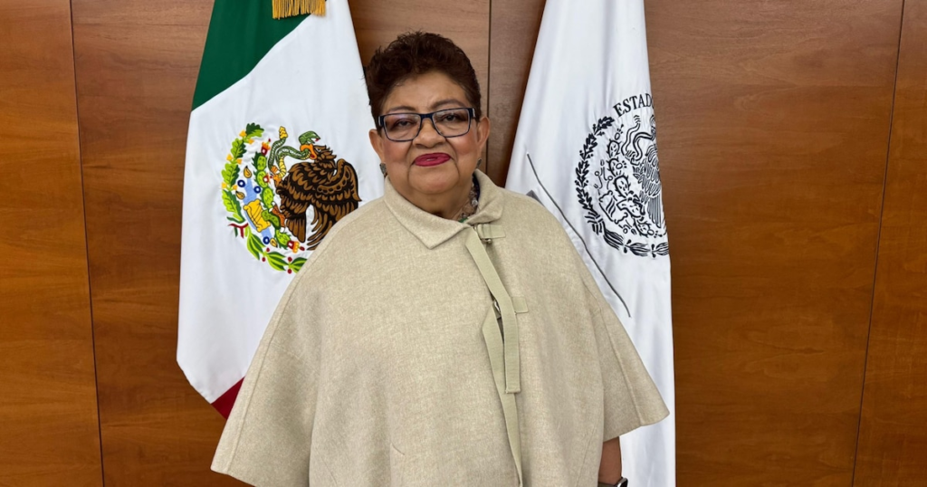 Ernestina Godoy deja el gabinete de Sheinbaum para liderar la FGR