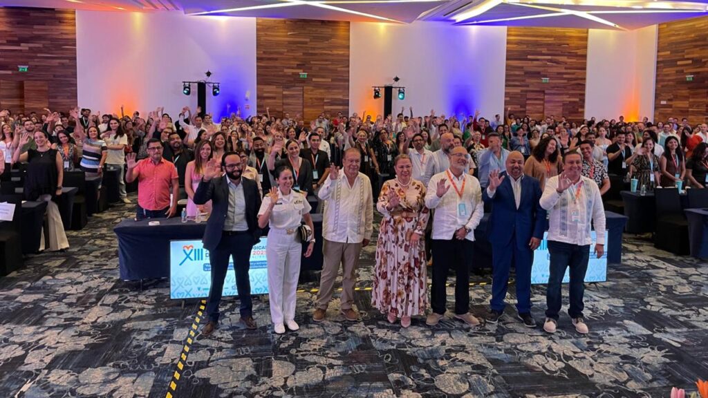 Expertos se reúnen en Puerto Vallarta para mejorar la atención oncológica en la región