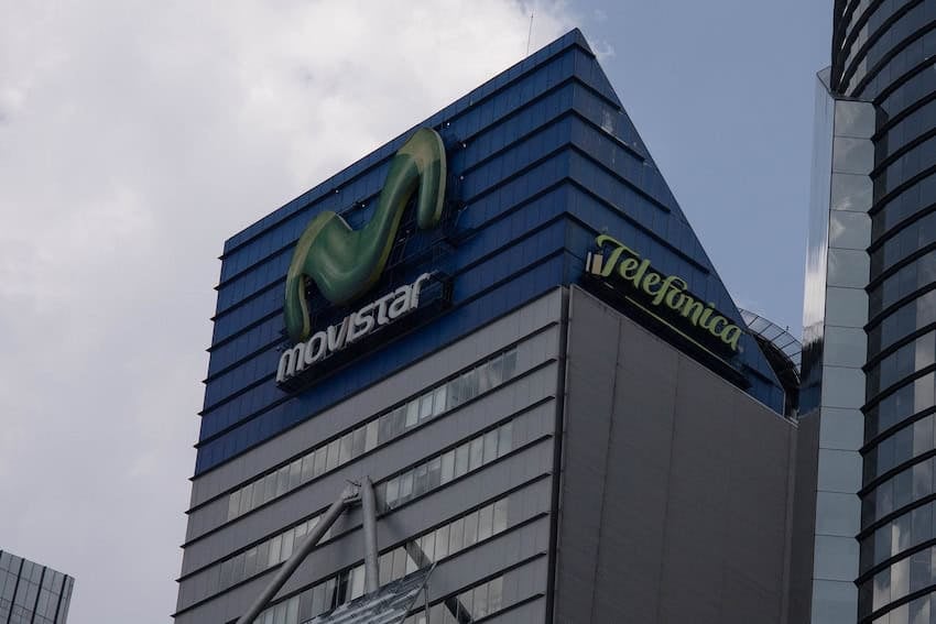 Movistar se retira del mercado de servicios celulares en México