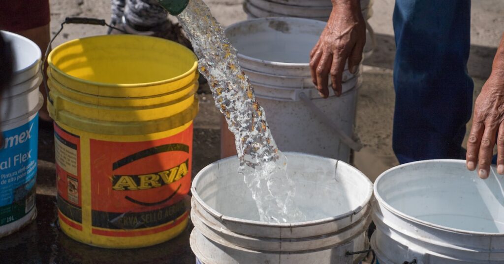 Orígenes de "Aguas": una expresión mexicana con historia desde la Colonia