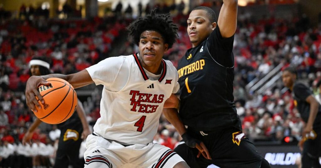 Anderson anota 29 puntos mientras que Texas Tech No. 15 gana su 46° juego consecutivo en casa en partido no conferencia