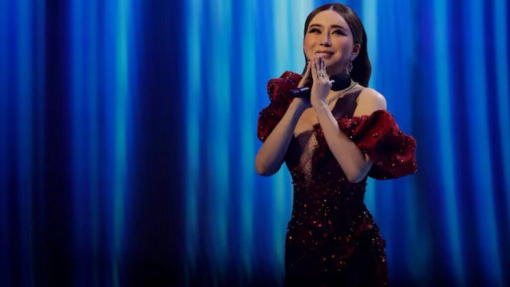 'Anne' Jakrajutatip, de Miss Universo, sufre golpe financiero al congelarle cuentas por fraude