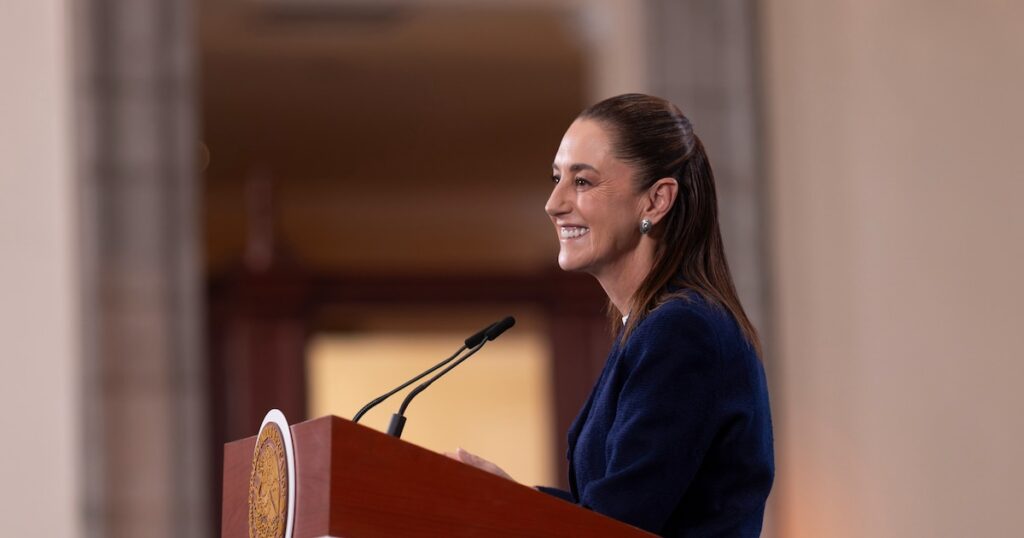 Avances de salud y noticias sobre la Influenza H3N2 en 'La Mañanera' del martes 16 de diciembre