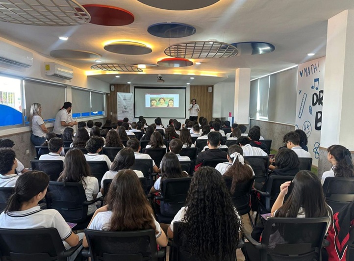 Capacitación de más de 40 mil personas en 2025 para proteger los derechos de niños y adolescentes