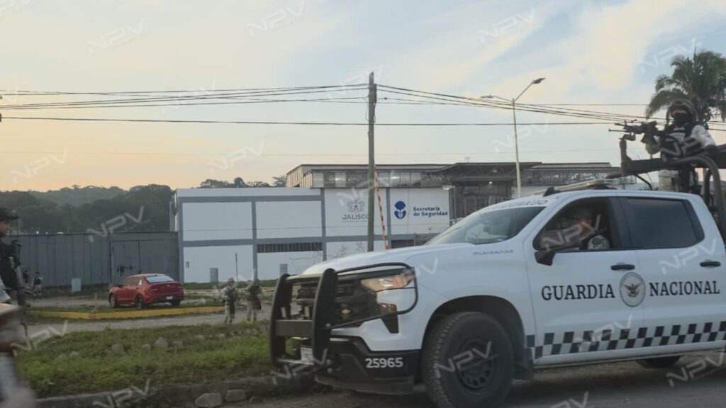 Despliegue policial sorprendente en la cárcel de Ixtapa