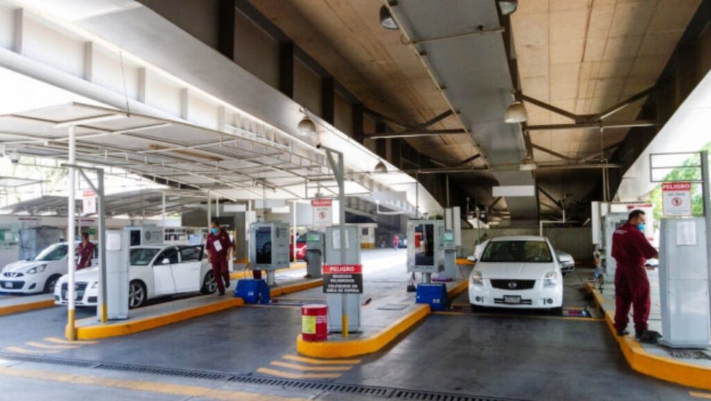 Horarios especiales para verificar tu auto en México los días 24 y 31 de diciembre
