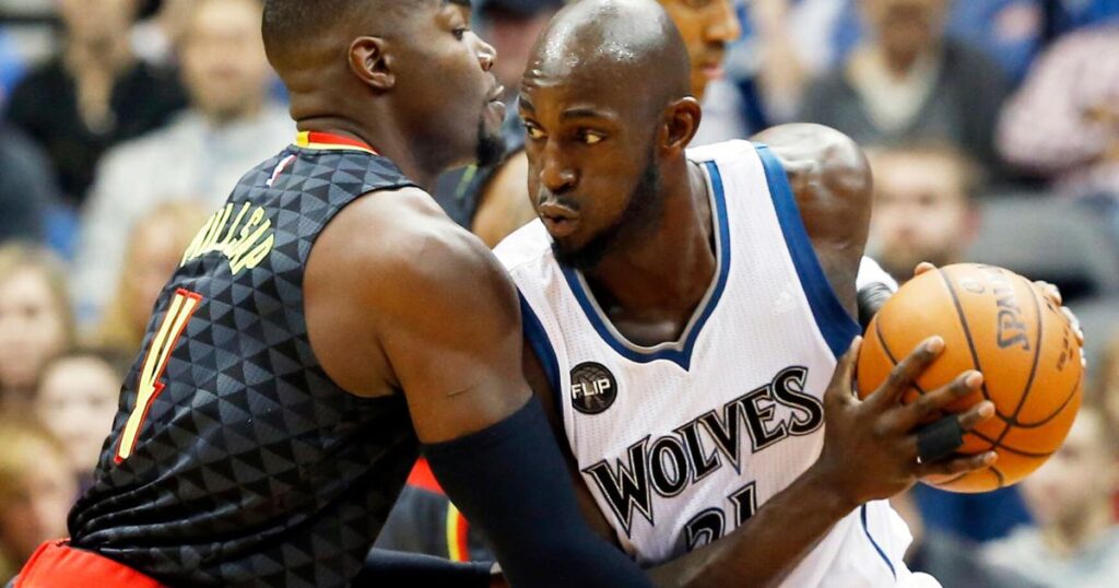 Los Timberwolves formalizan una reunión con Kevin Garnett, con un plan para finalmente retirar su jersey No. 21.