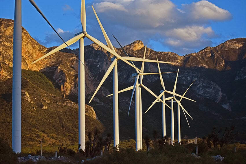 México aprueba la construcción de 20 nuevas plantas de energía renovable para transformar la red eléctrica nacional