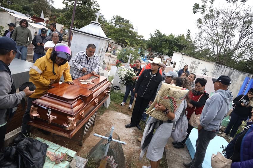 Nuevos detalles salen a la luz en la investigación del mortal accidente de tren que avanza poco a poco