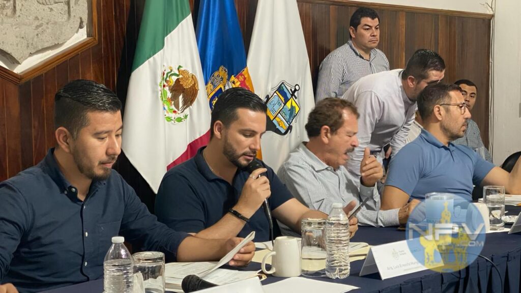 Reclaman la renovación de los mercados de Río Cuale e Ixtapa