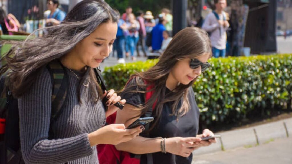 Registro obligatorio de celulares en México 2026: ¿Qué sucede si no vinculo mi línea con mi CURP?