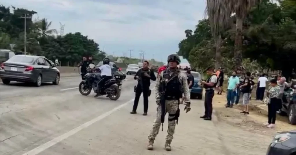 Trágico accidente: Estudiante fallece al ser atropellada en la carretera México 15 cerca de El Castillo en Mazatlán