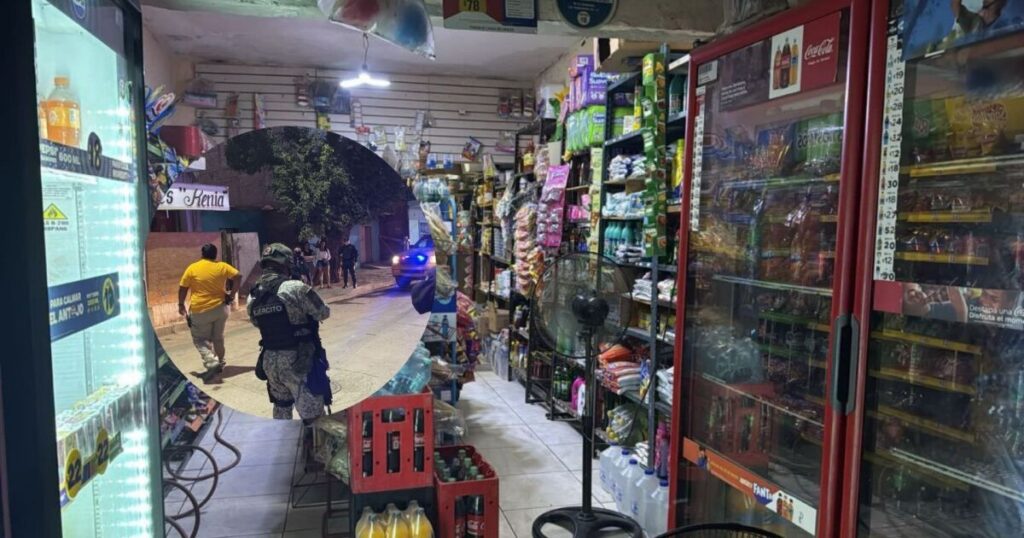¡Incendio provocado por pirotecnia en tienda de abarrotes de Mazatlán durante la Navidad!