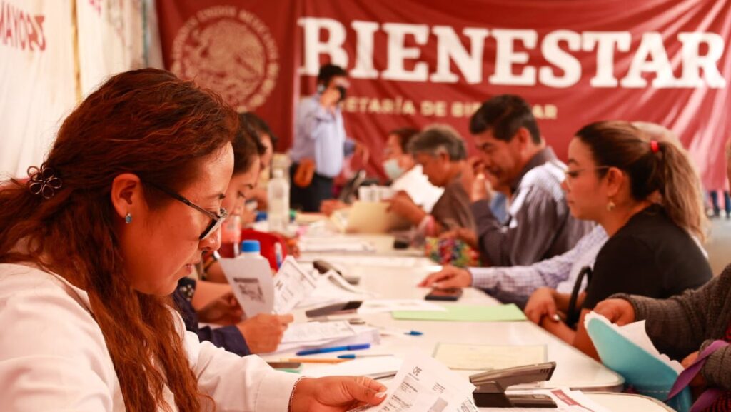 ¿Existe un bono navideño del Bienestar en México? Advierten sobre nueva estafa