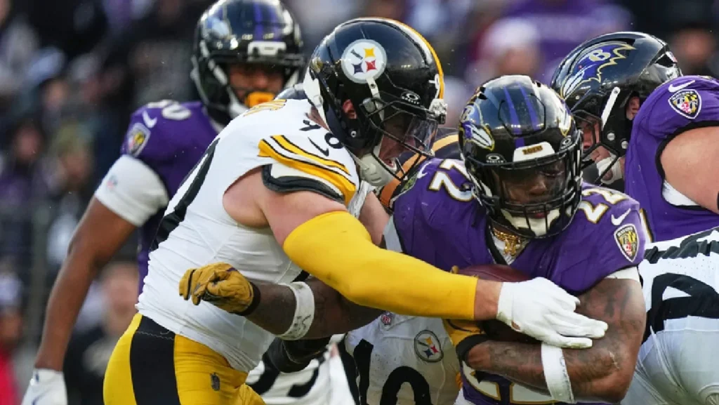 ¿¿Listo para los Playoffs?? T.J. Watt vuelve a entrenar con Steelers tras cirugía pulmonar