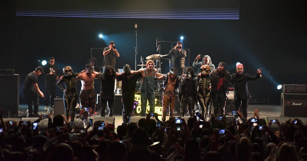 80 mil personas se reúnen en el Zócalo de la CDMX en apoyo a las Víctimas del Doctor Cerebro