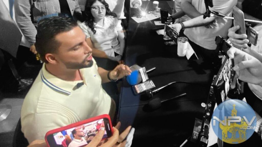 Luis Munguía informa sobre la asignación de 600 millones de pesos para obra pública