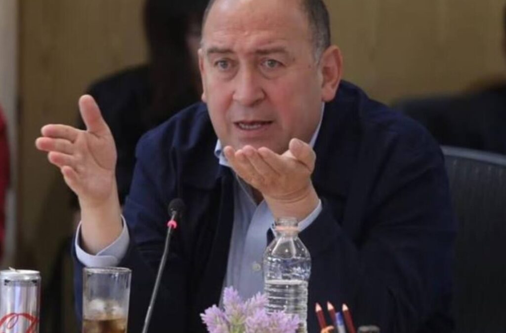 Moreira pone en duda proyectos del gobierno y demanda investigación independiente tras accidente del Tren Interoceánico