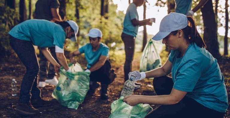 Más de 100 ONG en México pierden autorización de SAT para recibir donativos deducibles