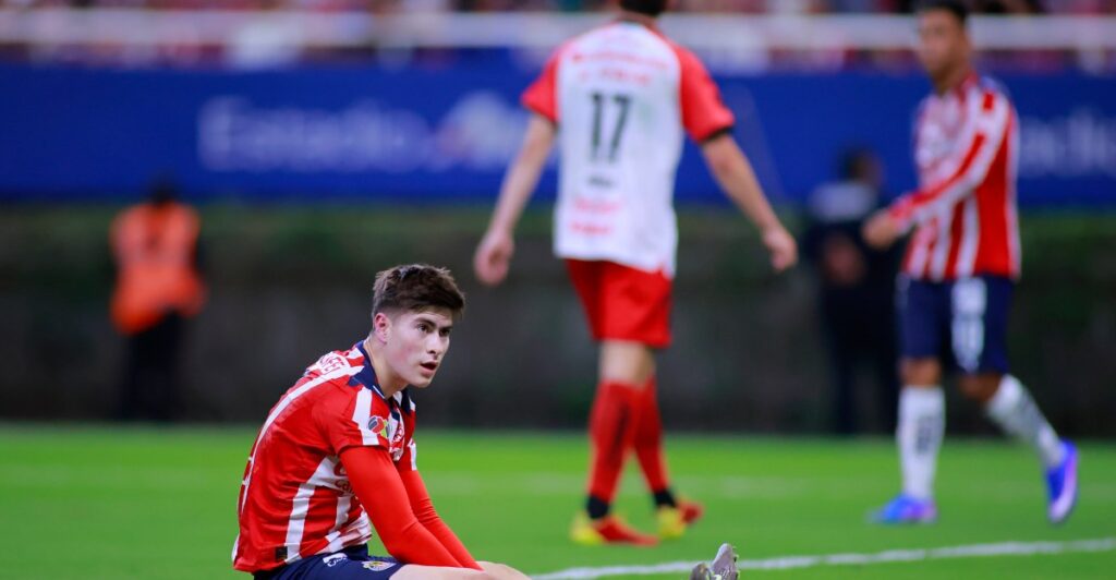 Chivas empata con Tijuana y pierde el primer lugar en el último partido de la temporada regular